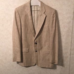 Countess Mara sports Jacket. Excellent condition. Like new. Large Tall.